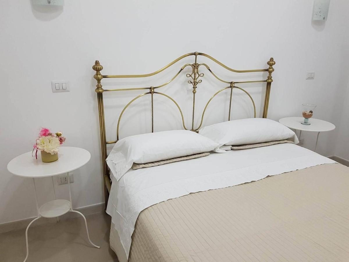 I Tesori Del Mare Bed & Breakfast Letojanni Bagian luar foto