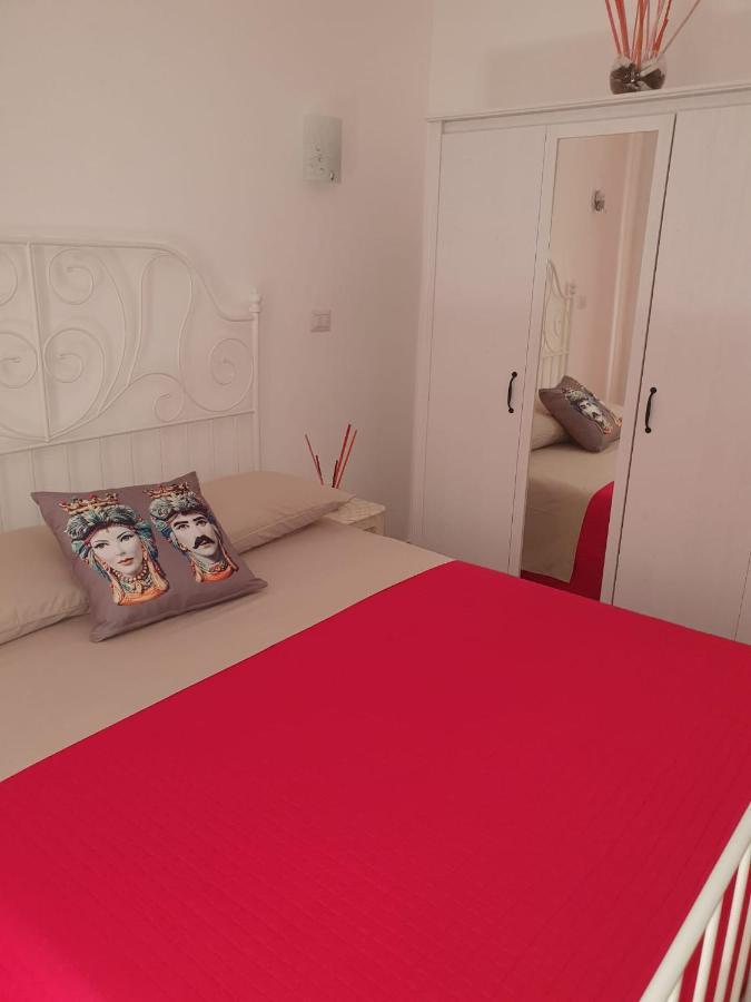 I Tesori Del Mare Bed & Breakfast Letojanni Bagian luar foto